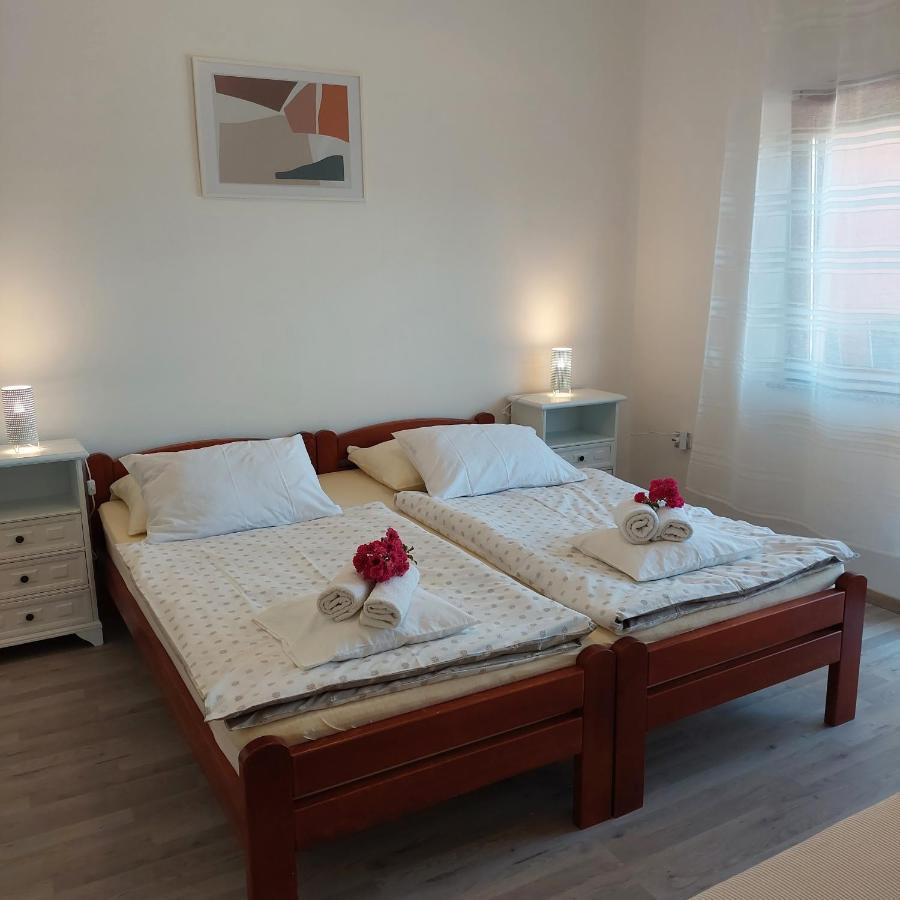 Apartman Branka 라빈 외부 사진