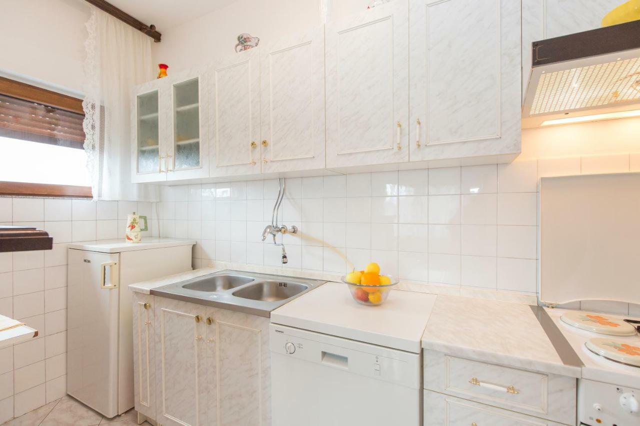 Apartman Branka 라빈 외부 사진