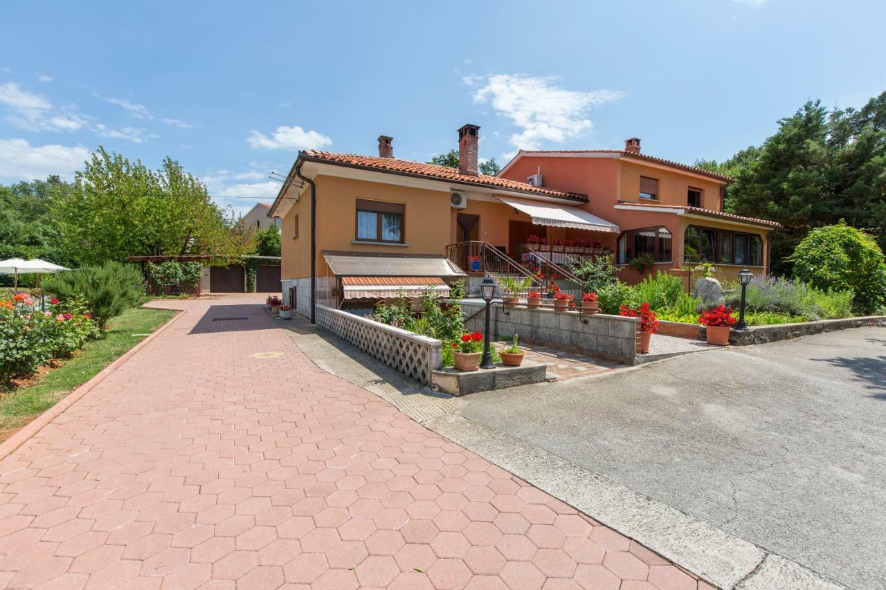Apartman Branka 라빈 외부 사진